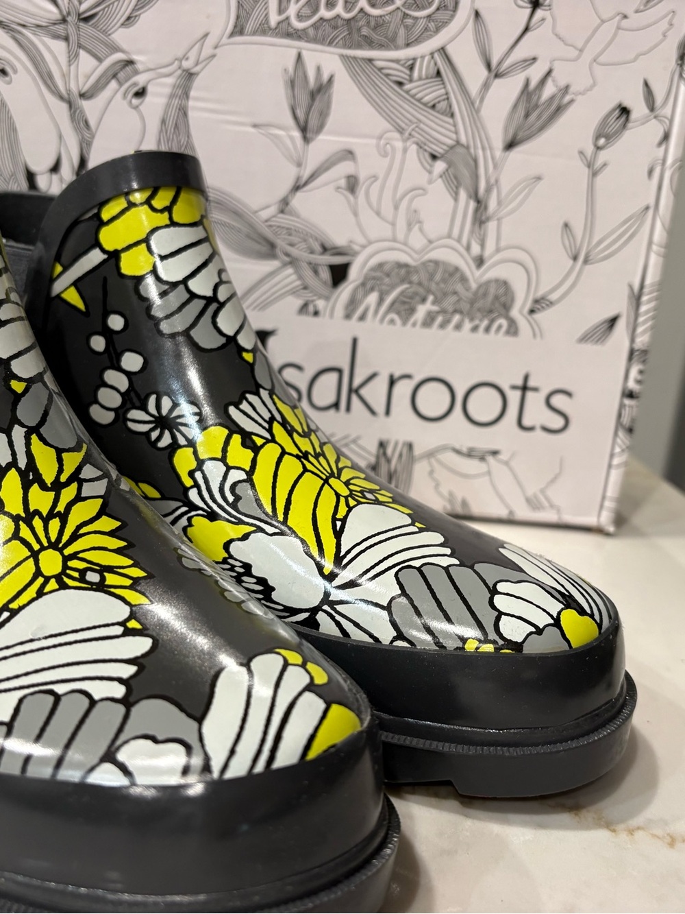 Sakroots Rhyme Floral Rain Boots with Yellow and Gray Accents, New, size 9